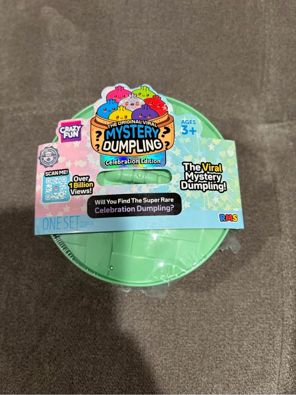 Mystery Dumpling Celebration Edition - Green Viral Surprise Toy